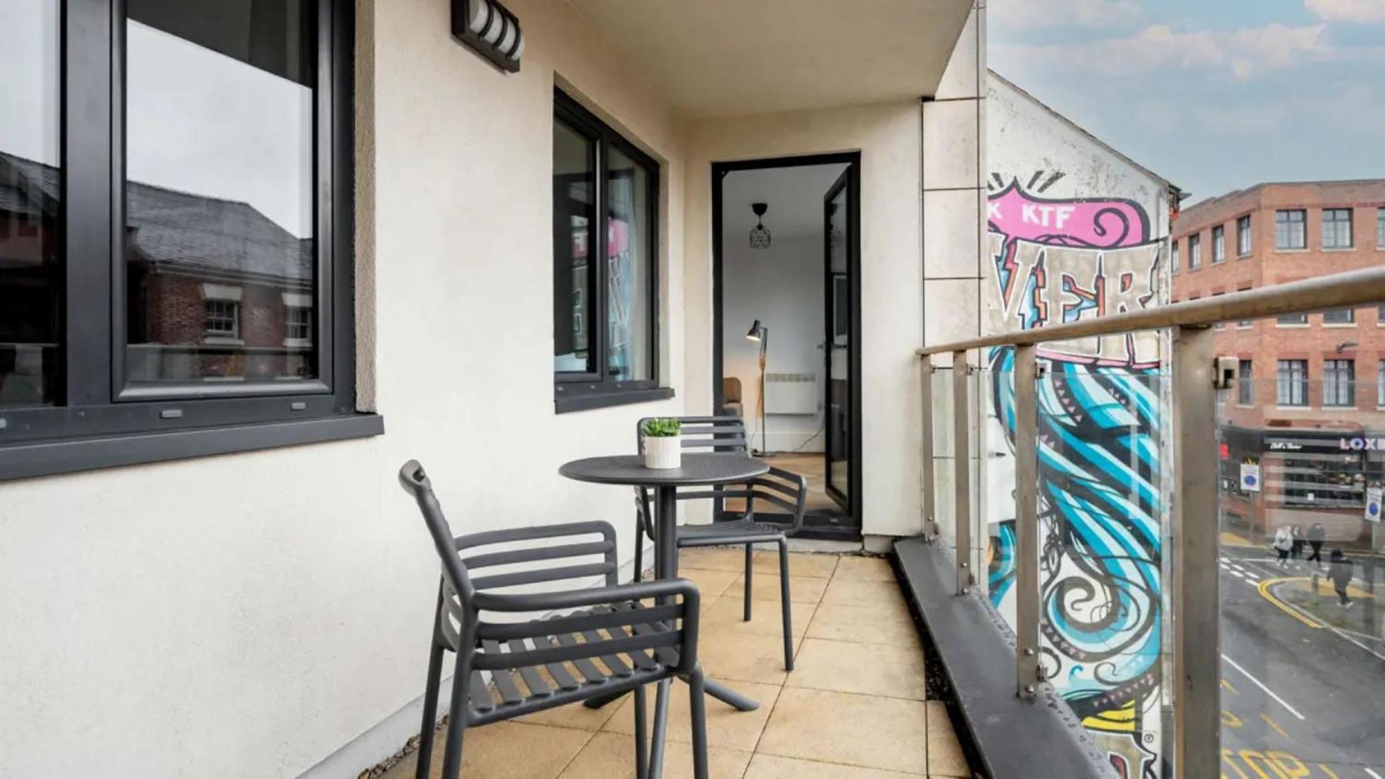 Staycity Centre Aparthotel 4*