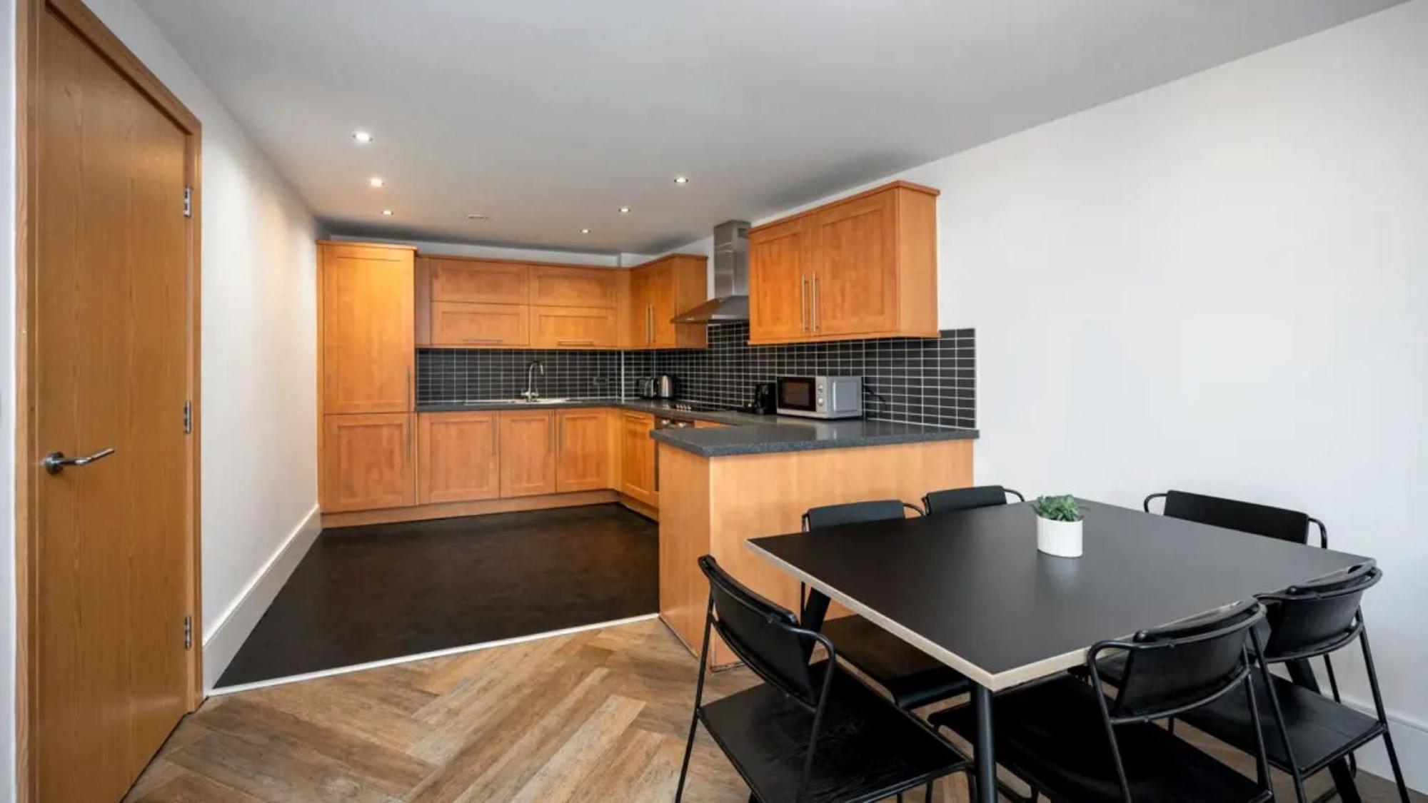Aparthotel Staycity Centre 4*